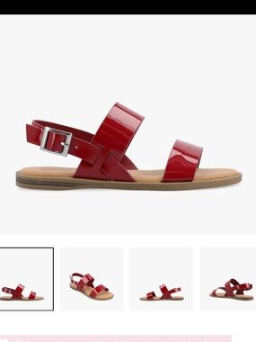 JOURNEE LAVINE MULTI STRAP SANDALS IN STATEMENT SIZE 5.5